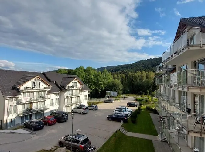 Czarna Gora Ischgl 18 Apartment *