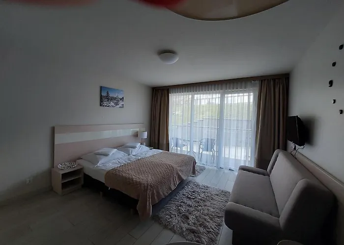 Czarna Gora Ischgl 18 Heudorf